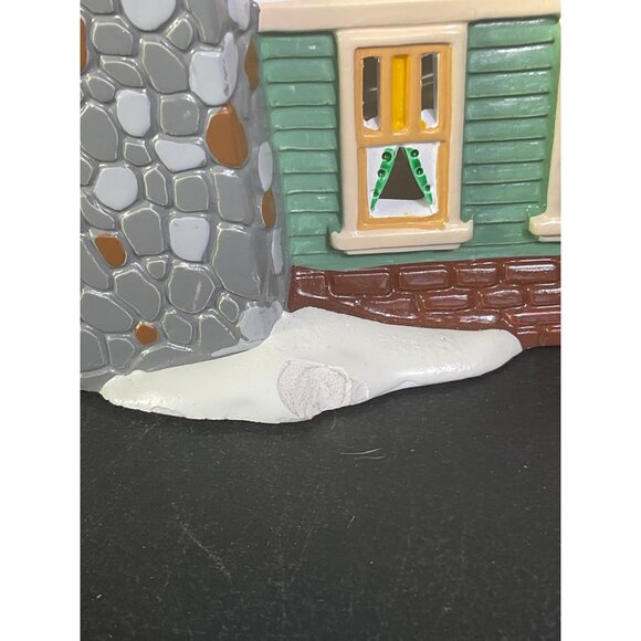 Department 56 Snow Village "Craftsman Cottage" 1992 Christmas Decor - Picture 5 of 10